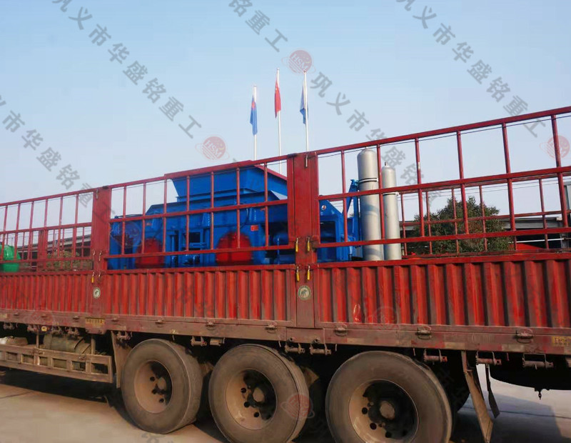 9888拉斯维加斯入口液压对辊制砂机发往云南