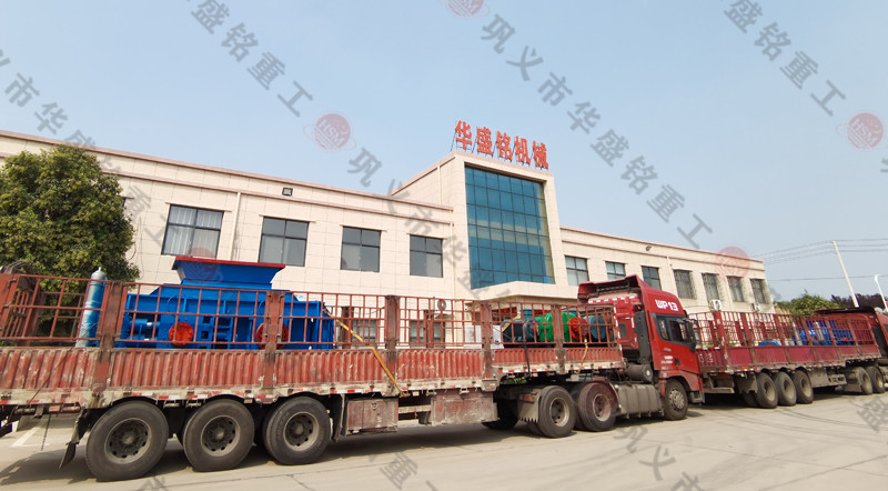 9888拉斯维加斯入口液压对辊制砂机发往云南